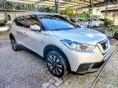 NISSAN - KICKS - 2018/2018 - Prata - R$ 77.000,00