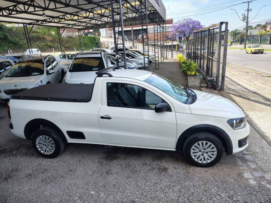 VOLKSWAGEN - SAVEIRO - 2015/2016 - Branca - R$ 49.500,00