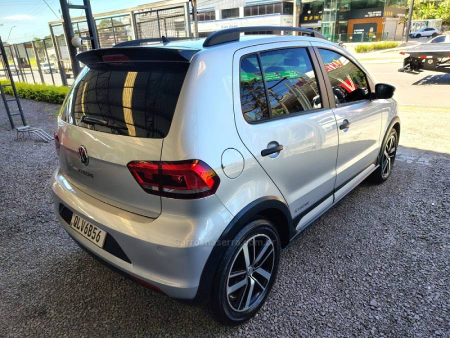 VOLKSWAGEN - FOX - 2019/2020 - Prata - R$ 65.000,00