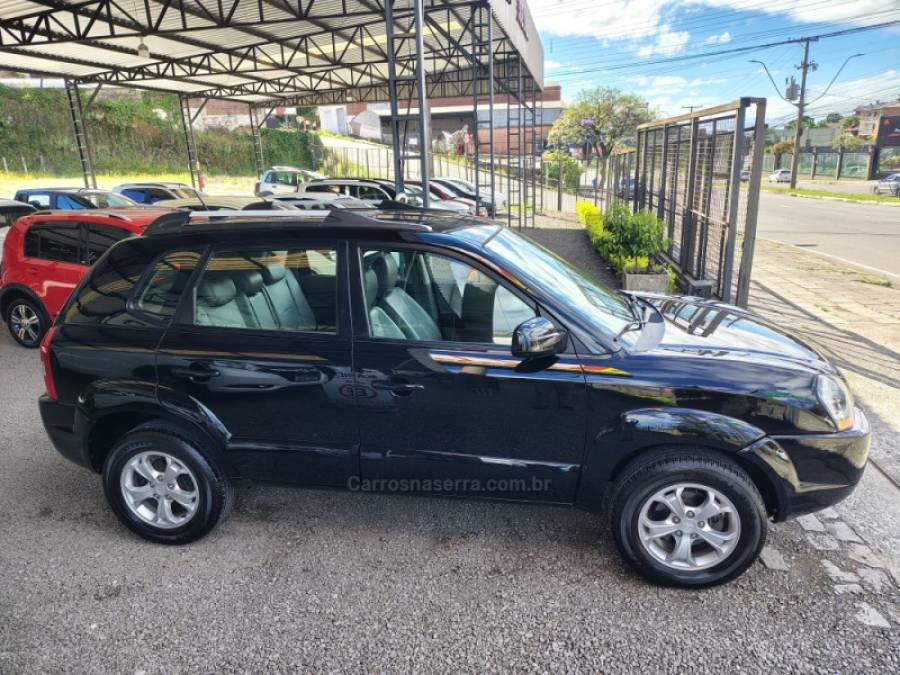 HYUNDAI - TUCSON - 2015/2016 - Preta - R$ 62.000,00