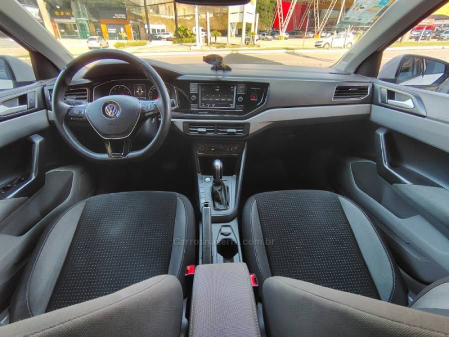 VOLKSWAGEN - VIRTUS - 2018/2019 - Branca - R$ 74.000,00