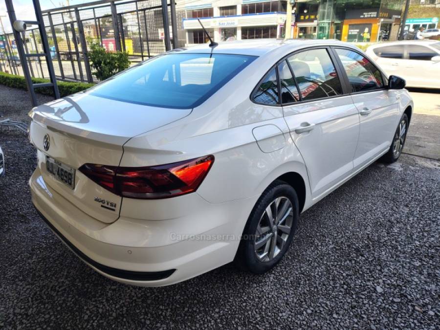 VOLKSWAGEN - VIRTUS - 2018/2019 - Branca - R$ 74.000,00