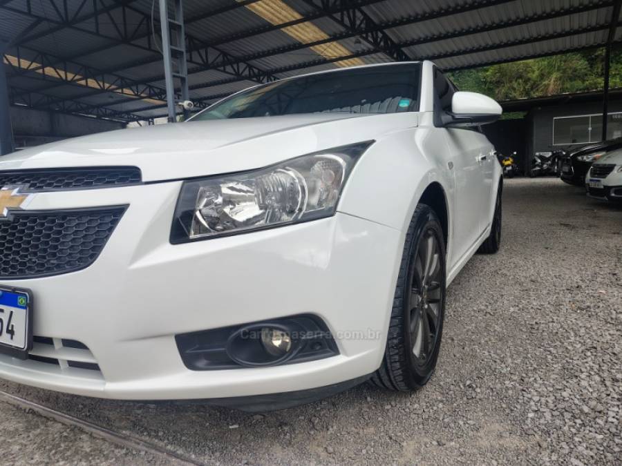 CHEVROLET - CRUZE - 2014/2014 - Branca - R$ 61.900,00