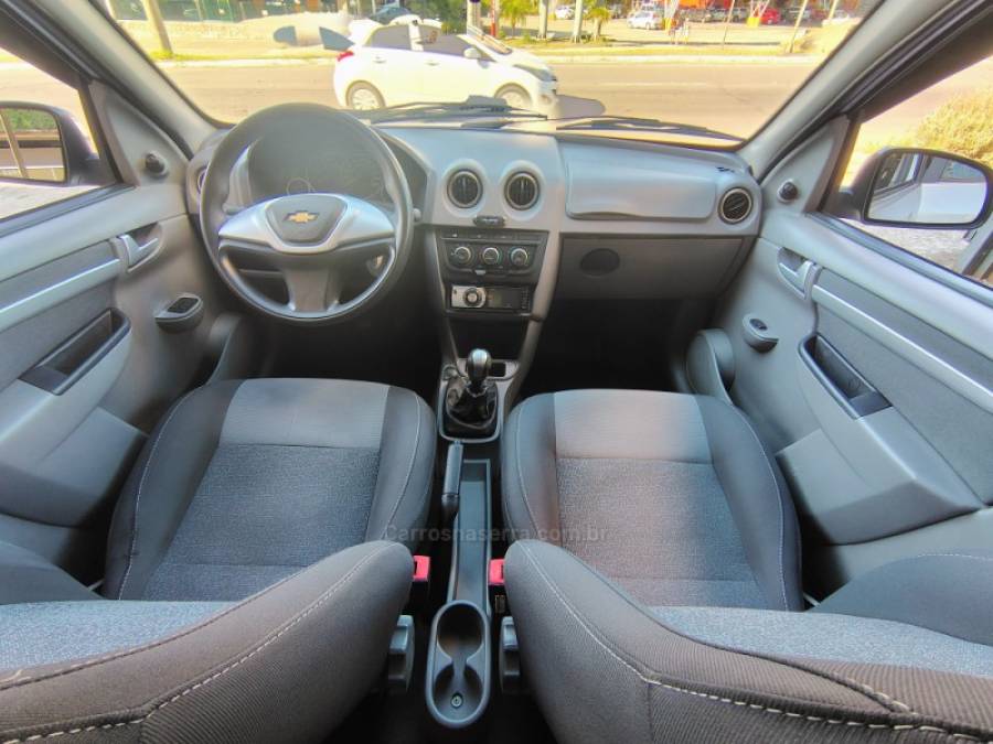 CHEVROLET - PRISMA - 2011/2012 - Prata - R$ 32.900,00