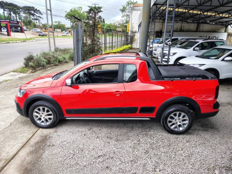 VOLKSWAGEN - SAVEIRO - 2013/2014 - Vermelha - R$ 64.000,00