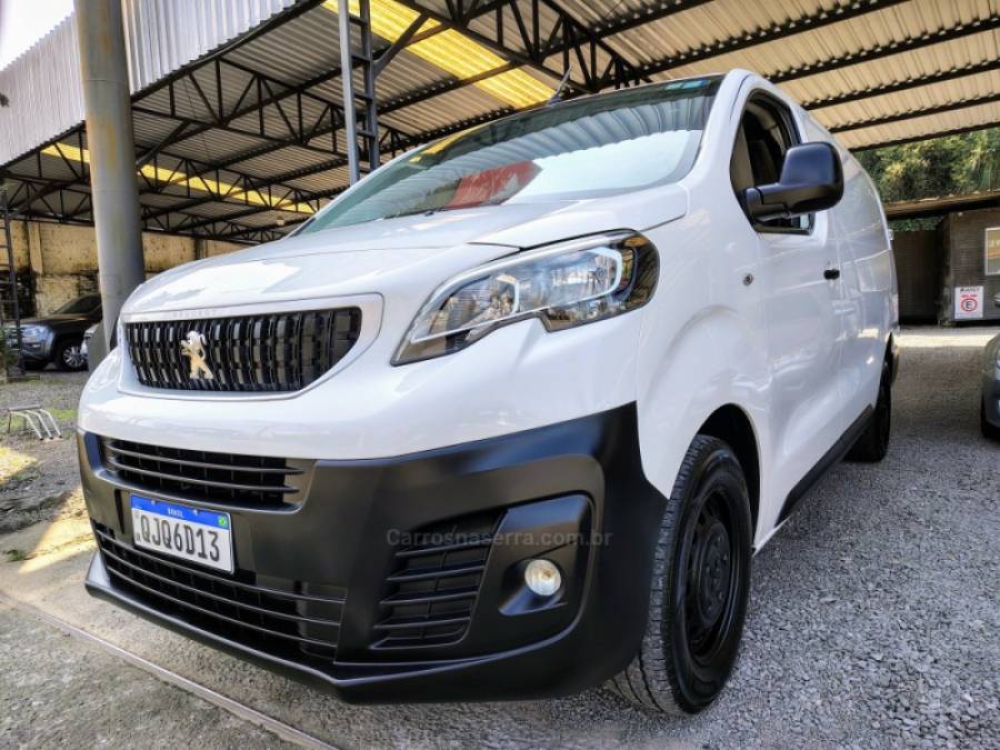 PEUGEOT - EXPERT - 2018/2019 - Branca - R$ 105.000,00