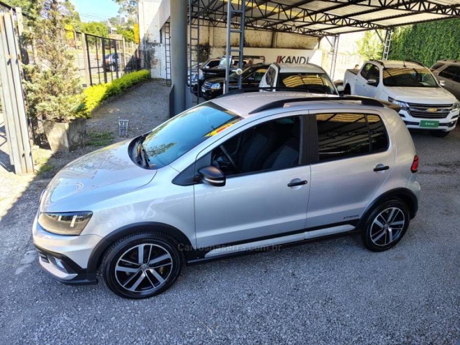 VOLKSWAGEN - FOX - 2019/2020 - Prata - R$ 65.000,00