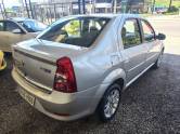RENAULT - LOGAN - 2011/2011 - Prata - R$ 25.000,00