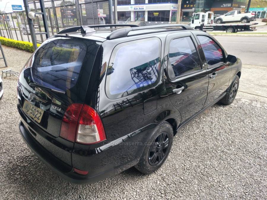 FIAT - PALIO - 2005/2006 - Preta - R$ 26.800,00