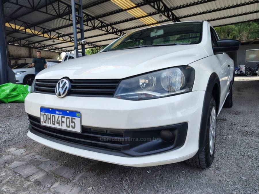 VOLKSWAGEN - SAVEIRO - 2015/2016 - Branca - R$ 49.500,00