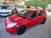 RENAULT - SANDERO - 2011/2012 - Vermelha - R$ 27.900,00